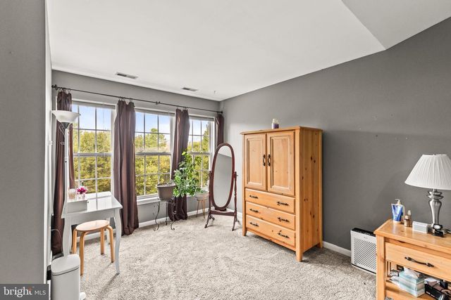 7255 N SENTINEL LN, York, PA 17403
