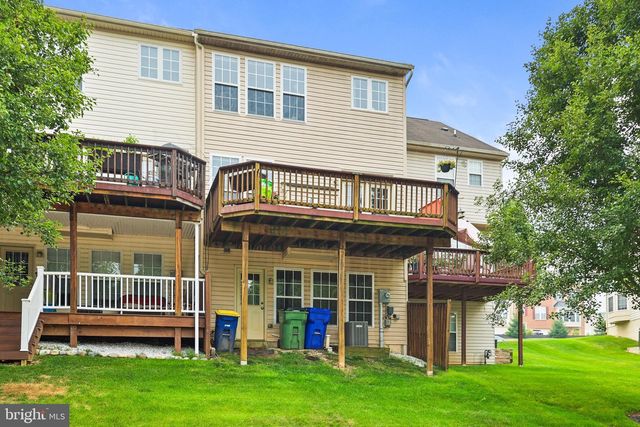 7255 N SENTINEL LN, York, PA 17403