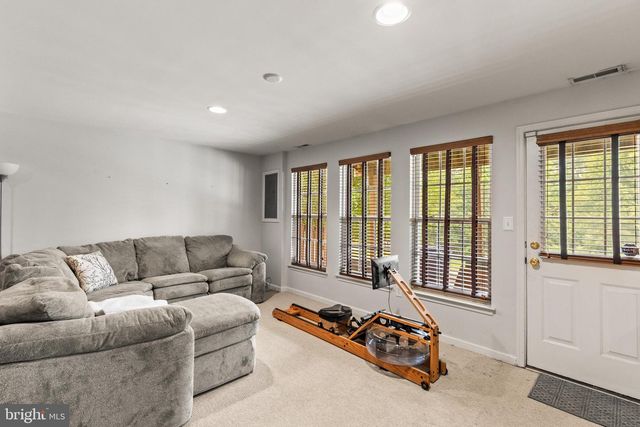 7255 N SENTINEL LN, York, PA 17403