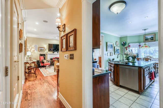 501 COUNTRY CLUB Road, El Paso, TX 79932