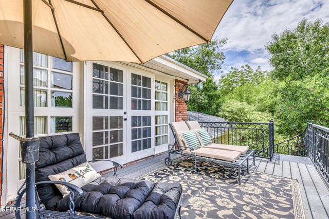 501 COUNTRY CLUB Road, El Paso, TX 79932