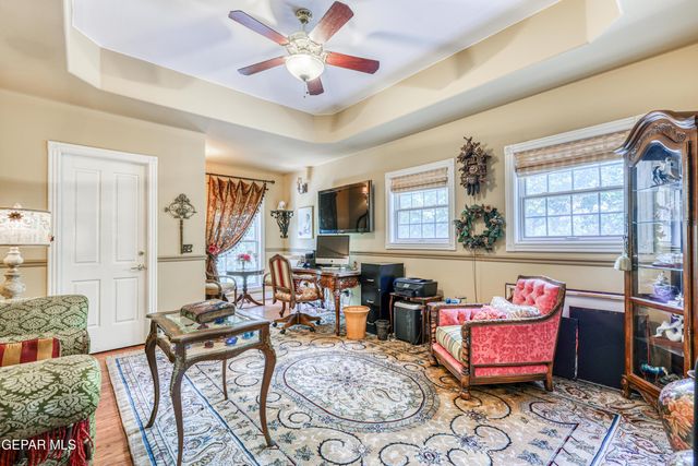 501 COUNTRY CLUB Road, El Paso, TX 79932