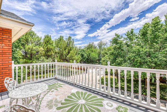 501 COUNTRY CLUB Road, El Paso, TX 79932