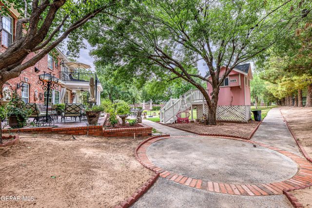 501 COUNTRY CLUB Road, El Paso, TX 79932