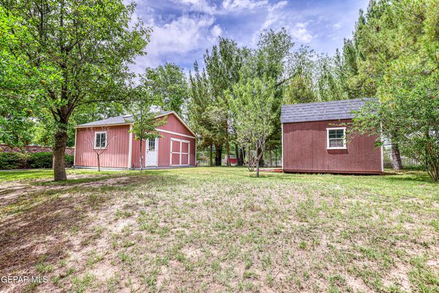 501 COUNTRY CLUB Road, El Paso, TX 79932