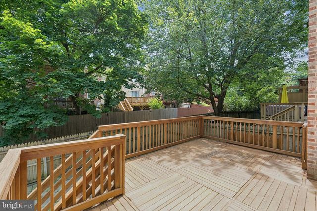 7401 WILLSHIRE HUNT CT, Springfield, VA 22153