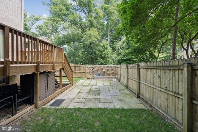 7401 WILLSHIRE HUNT CT, Springfield, VA 22153