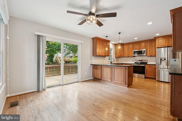 7401 WILLSHIRE HUNT CT, Springfield, VA 22153