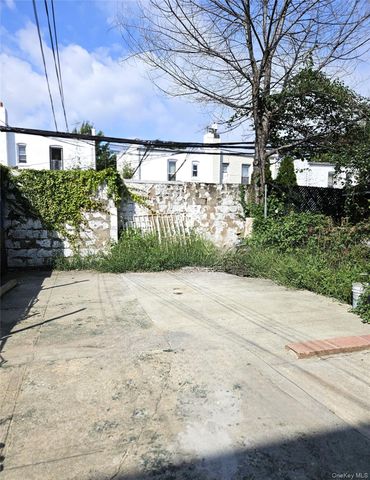 30-32 84th Street, East Elmhurst, NY 11370