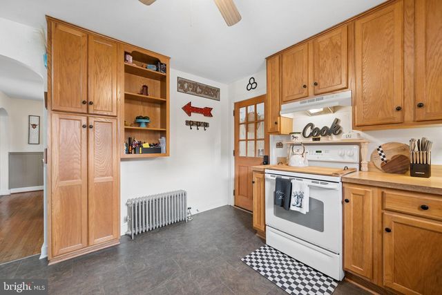 14615 PENNERSVILLE RD, Cascade, MD 21719