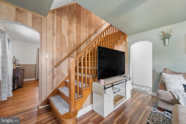 14615 PENNERSVILLE RD, Cascade, MD 21719