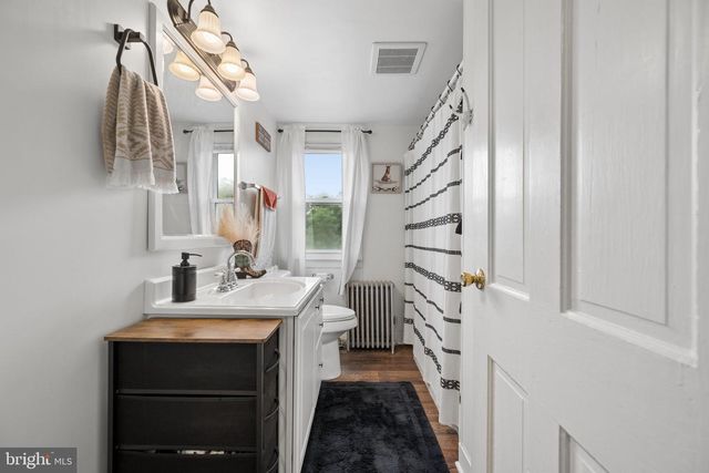 14615 PENNERSVILLE RD, Cascade, MD 21719