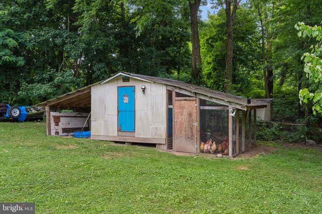 14615 PENNERSVILLE RD, Cascade, MD 21719