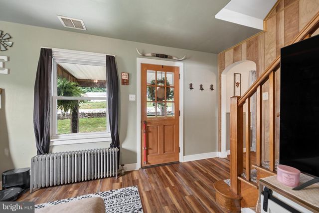 14615 PENNERSVILLE RD, Cascade, MD 21719