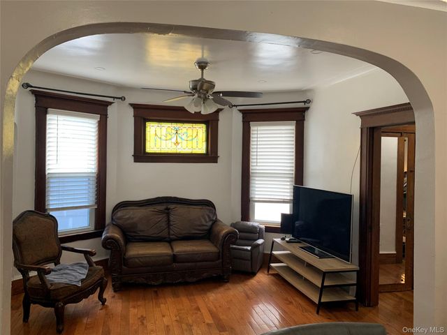 8553 85th Street, Woodhaven, NY 11421