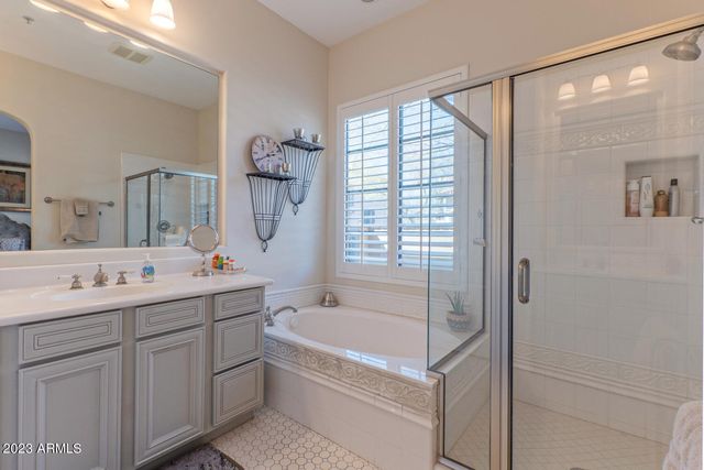 20704 N 90TH Place 1001, Scottsdale, AZ 85255