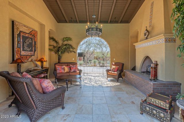 20704 N 90TH Place 1001, Scottsdale, AZ 85255