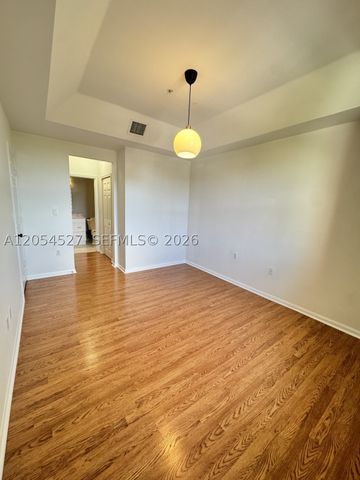 11002 NW 83rd St 213, Doral, FL 33178