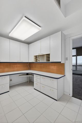 801 S Skinker Boulevard 12C, St Louis, MO 63105