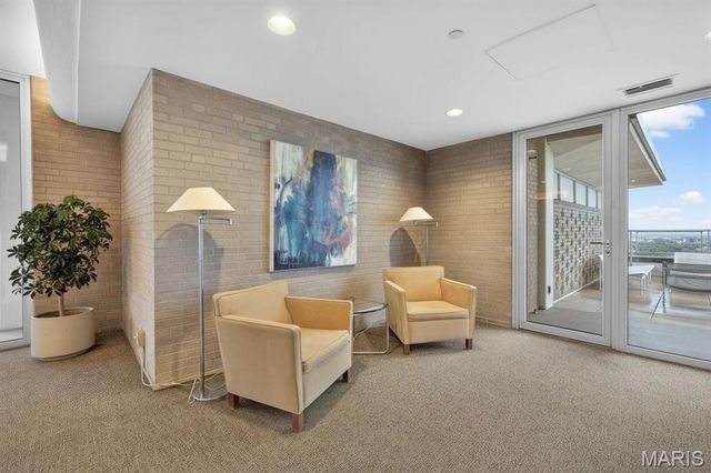 801 S Skinker Boulevard 12C, St Louis, MO 63105