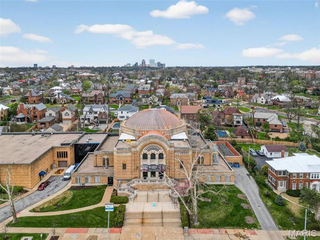 801 S Skinker Boulevard 12C, St Louis, MO 63105