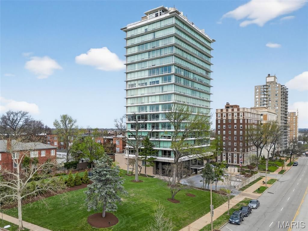 801 S Skinker Boulevard 12C, St Louis, MO 63105