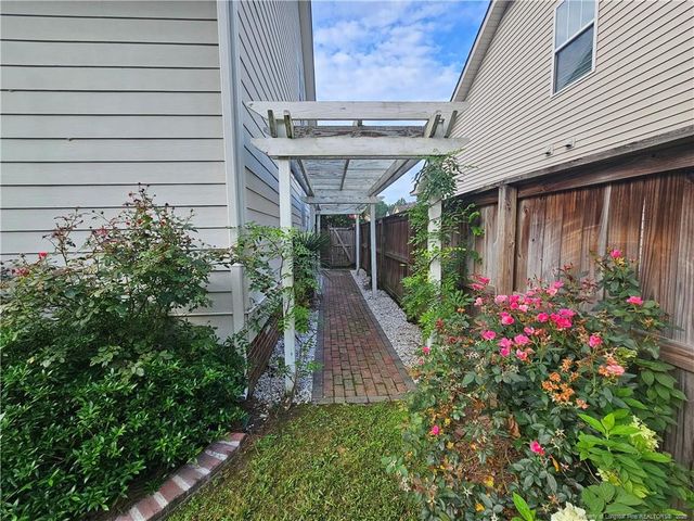 6028 Oak Spring Street, Stedman, NC 28391