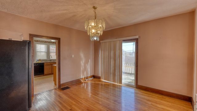 908 N 8th Street, Cambridge, OH 43725