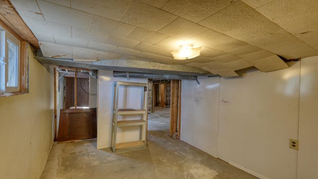 908 N 8th Street, Cambridge, OH 43725