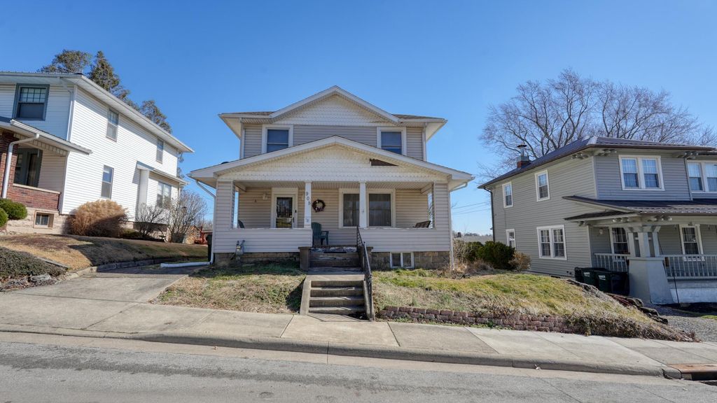 908 N 8th Street, Cambridge, OH 43725