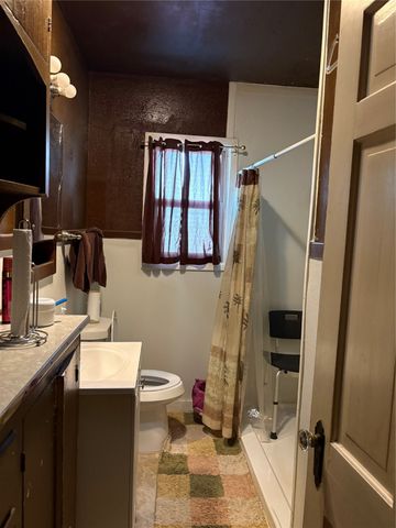 600 E Robert Street, Fort Worth, TX 76104