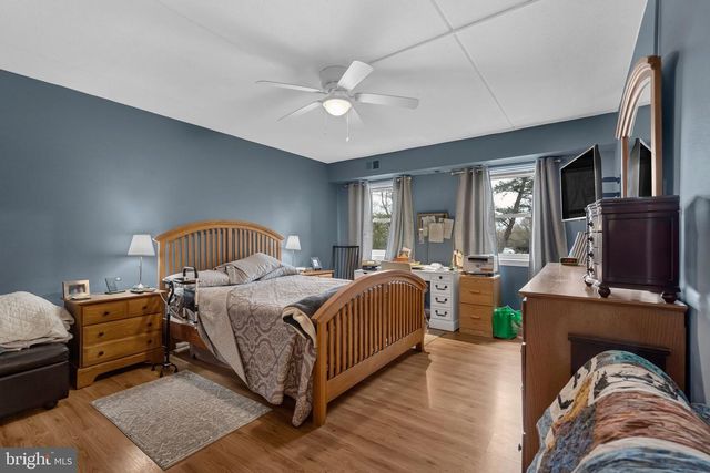 501 N BETHLEHEM PIKE #14-Q, Ambler, PA 19002