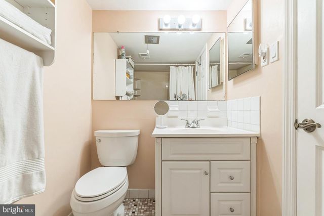 501 N BETHLEHEM PIKE #14-Q, Ambler, PA 19002