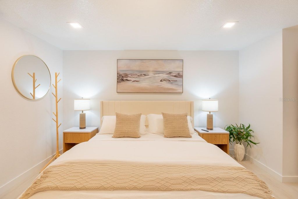 Image 11 of property listing at 701 S ATLANTIC AVENUE UT21, New Smyrna Beach, FL 32169