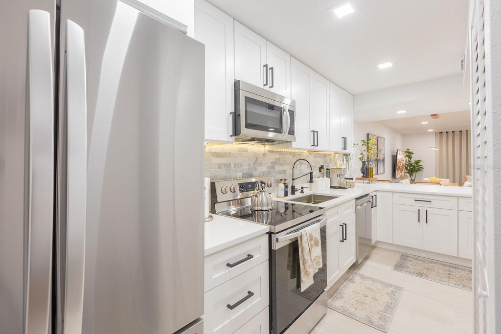 Image 21 of property listing at 701 S ATLANTIC AVENUE UT21, New Smyrna Beach, FL 32169