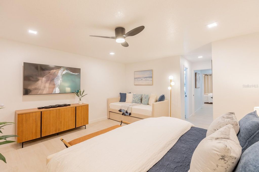 Image 25 of property listing at 701 S ATLANTIC AVENUE UT21, New Smyrna Beach, FL 32169