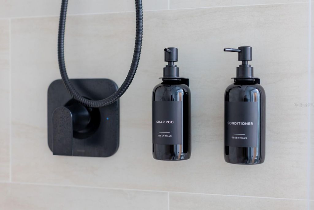 Image 77 of property listing at 701 S ATLANTIC AVENUE UT21, New Smyrna Beach, FL 32169