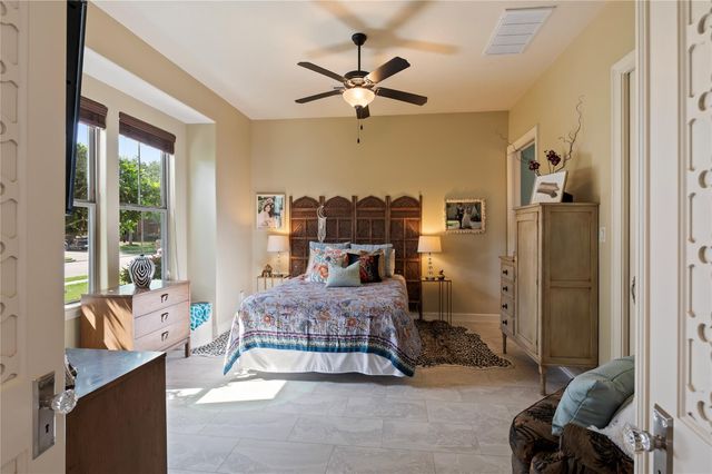 2201 Water Way, Seabrook, TX 77586