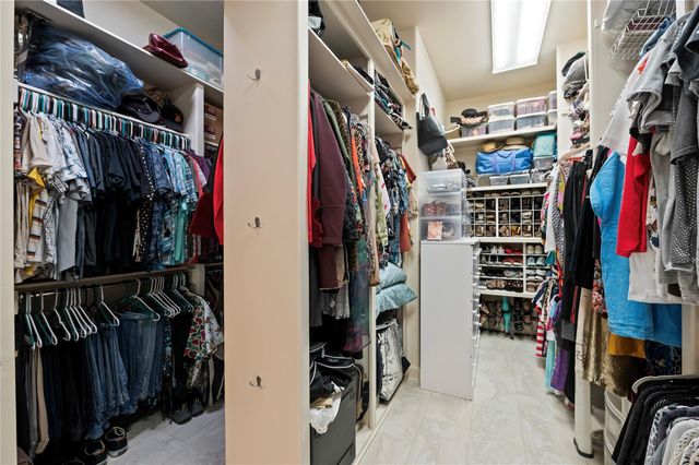 2201 Water Way, Seabrook, TX 77586