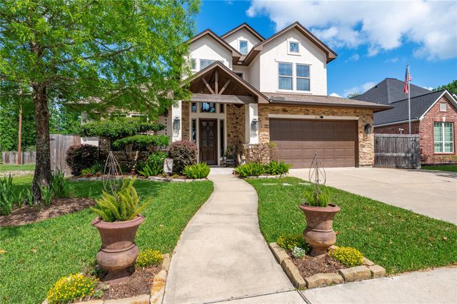 2201 Water Way, Seabrook, TX 77586