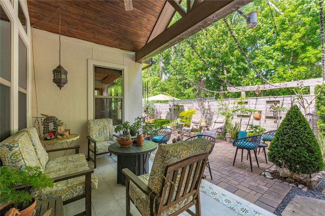 2201 Water Way, Seabrook, TX 77586