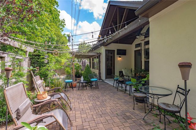 2201 Water Way, Seabrook, TX 77586