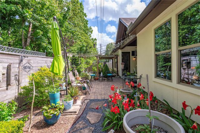 2201 Water Way, Seabrook, TX 77586