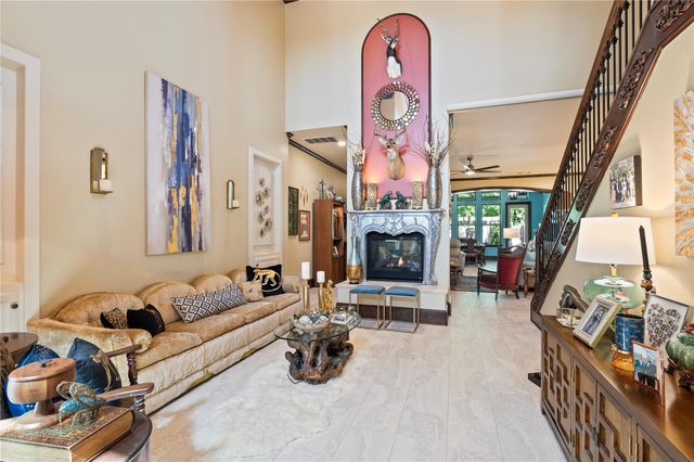 2201 Water Way, Seabrook, TX 77586