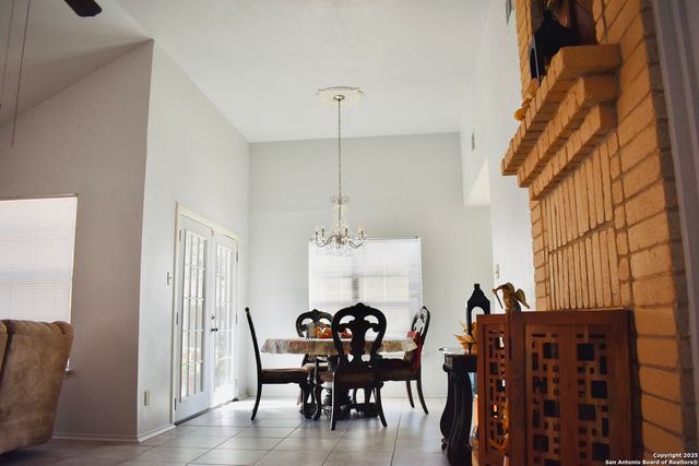 11406 Hatchet Pass Dr, San Antonio, TX 78245