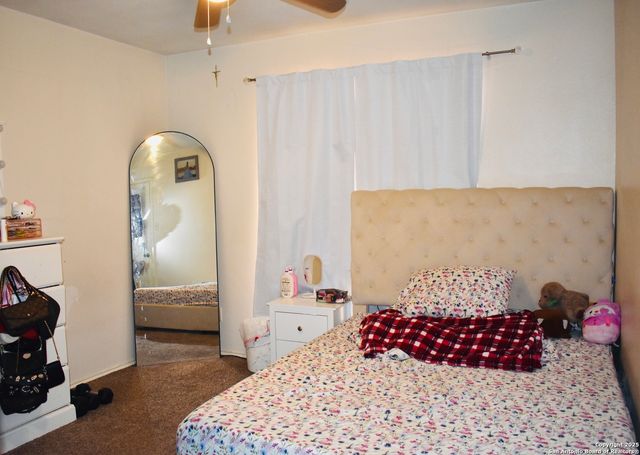 11406 Hatchet Pass Dr, San Antonio, TX 78245