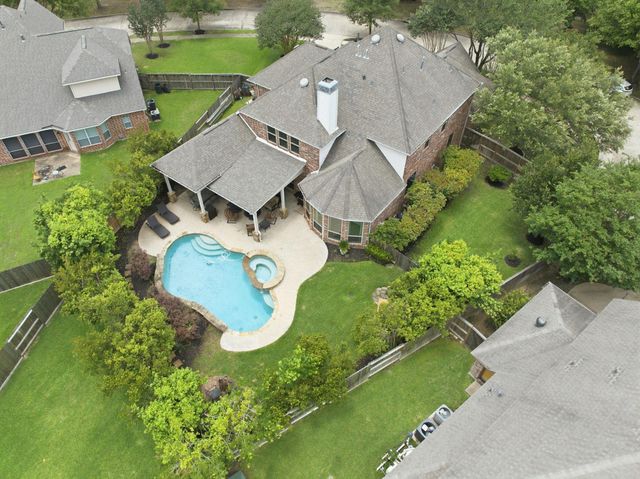 12118 N Founders Shore Drive, Cypress, TX 77433