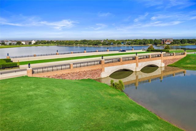 12118 N Founders Shore Drive, Cypress, TX 77433