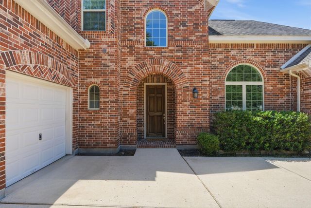 12118 N Founders Shore Drive, Cypress, TX 77433