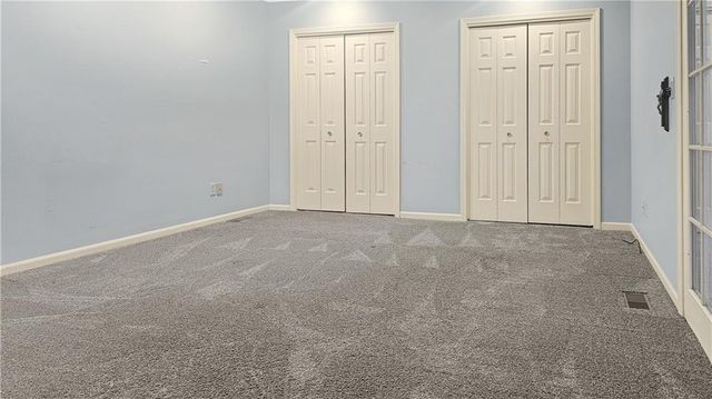 1018 Palmer Place, Clinton, MO 64735